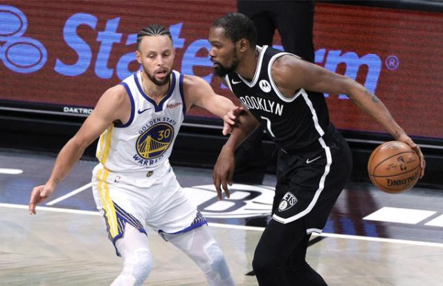 三亿体育平台-NBA官方最新MVP排行榜 KD仍居首乔治约基奇进前5